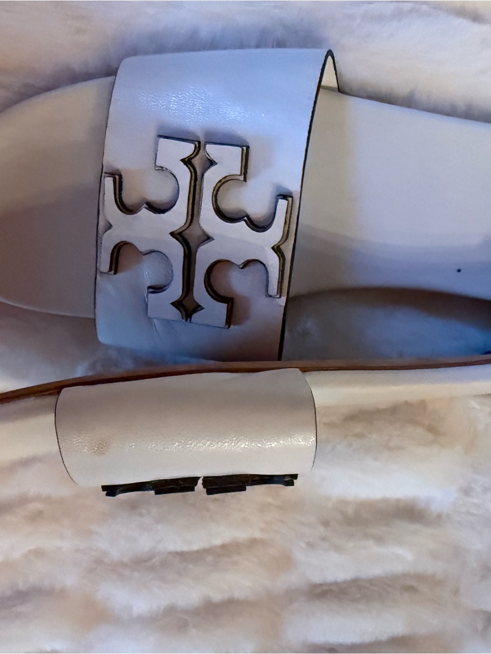 Tory Burch White Leather Slide Sandals with Logo Cutout - Picture 4 of 4